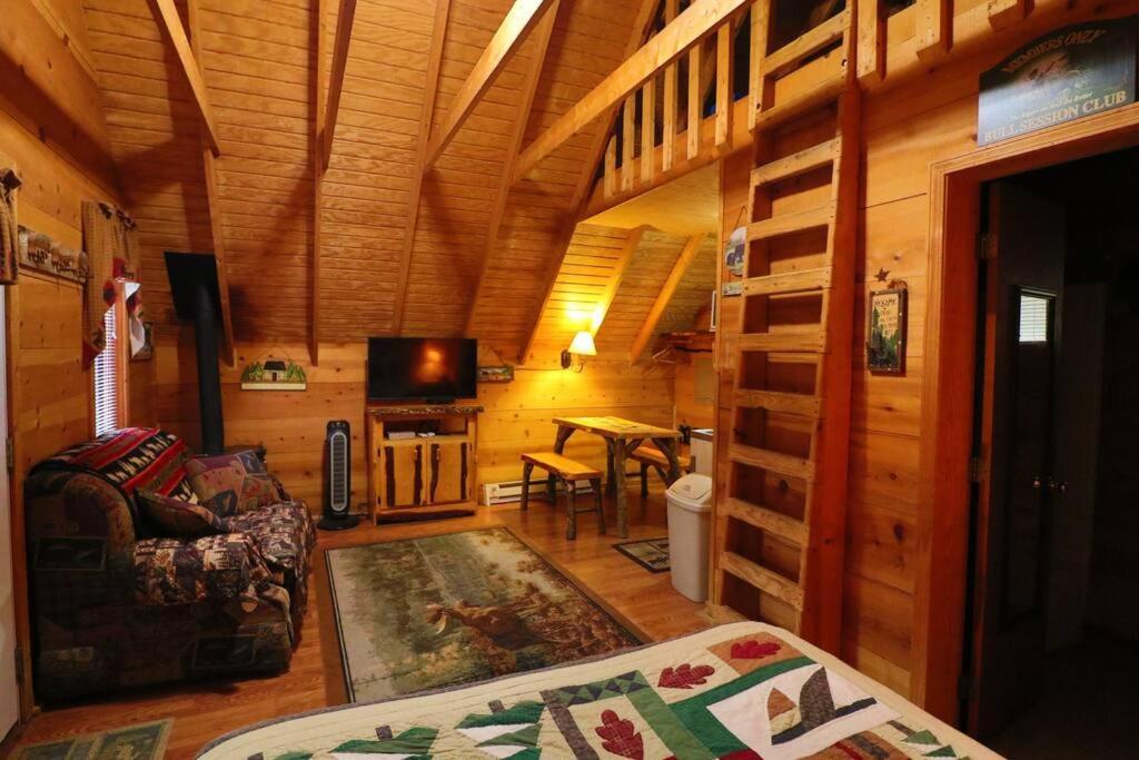 Holiday home Cute Updated Mountain Fireplace #3 *
